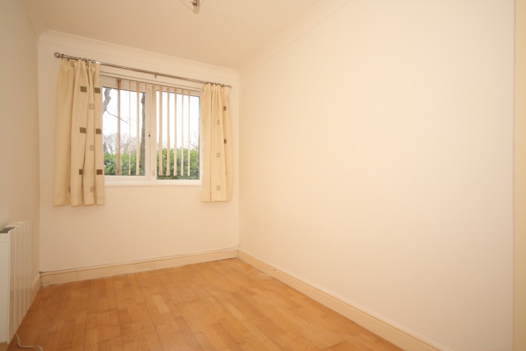 Images for Goldsworth Park, Woking