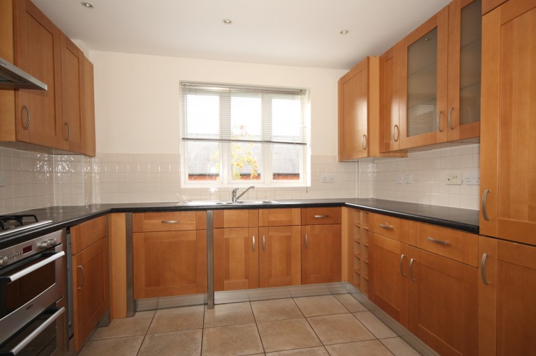 Images for Henderson Avenue, Guildford