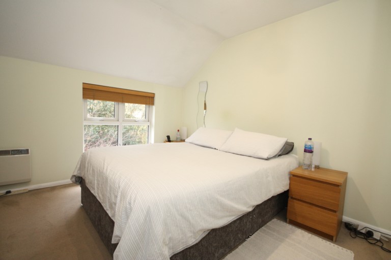 Images for Goldsworth Park, Woking