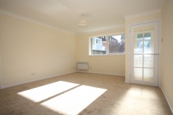 Images for Cross Lanes, Guildford