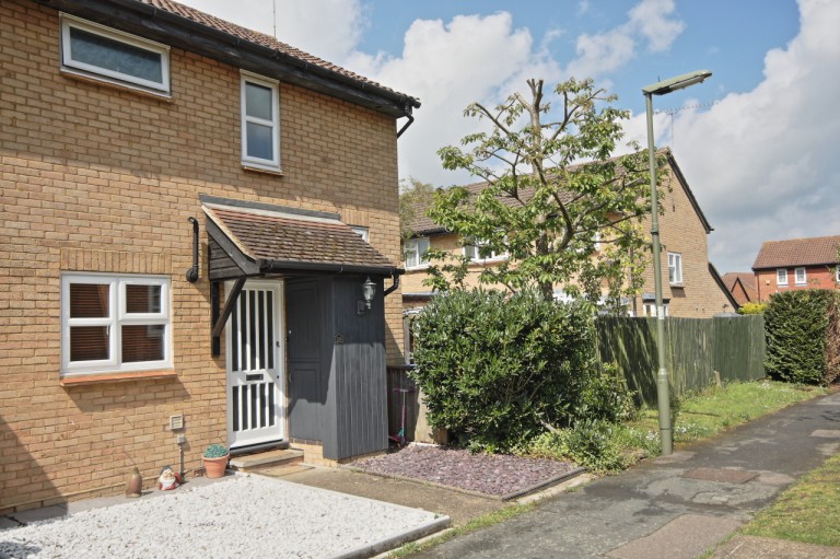 Images for Watermead, Woking