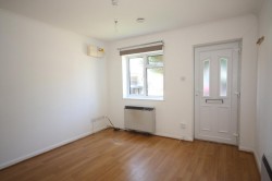 Images for Courtenay Mews, Woking