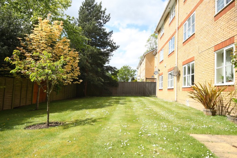 Images for Knaphill, Woking