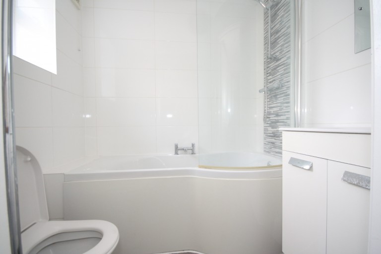 Images for Frailey Hill, Woking