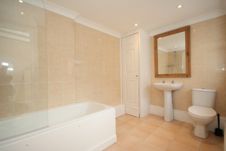 Images for Courtenay Road, Woking