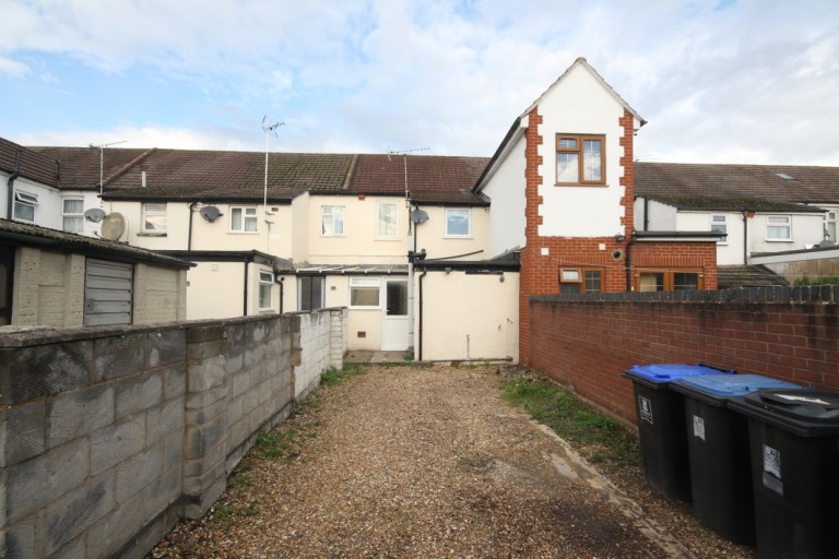 Images for Courtenay Road, Woking