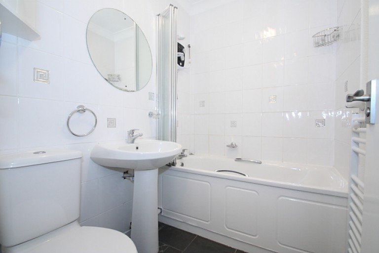 Images for Fitzjohn Close, Guildford