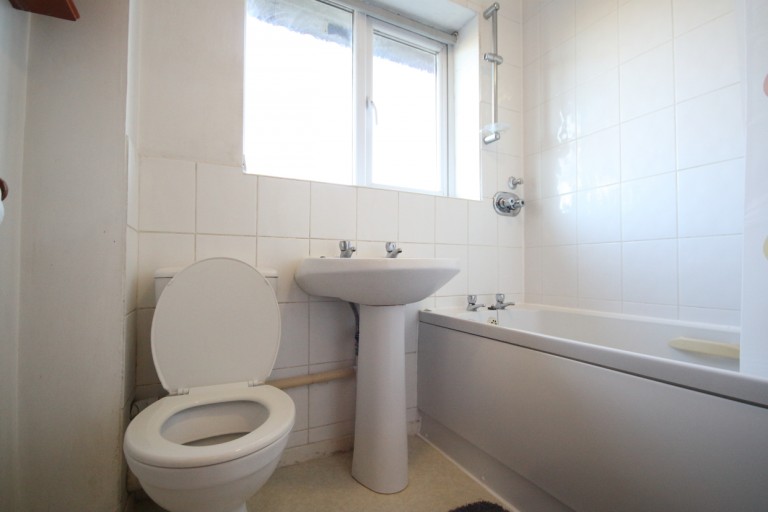 Images for The Orchard, Lightwater