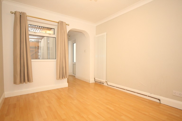 Images for Prairie Road, Addlestone