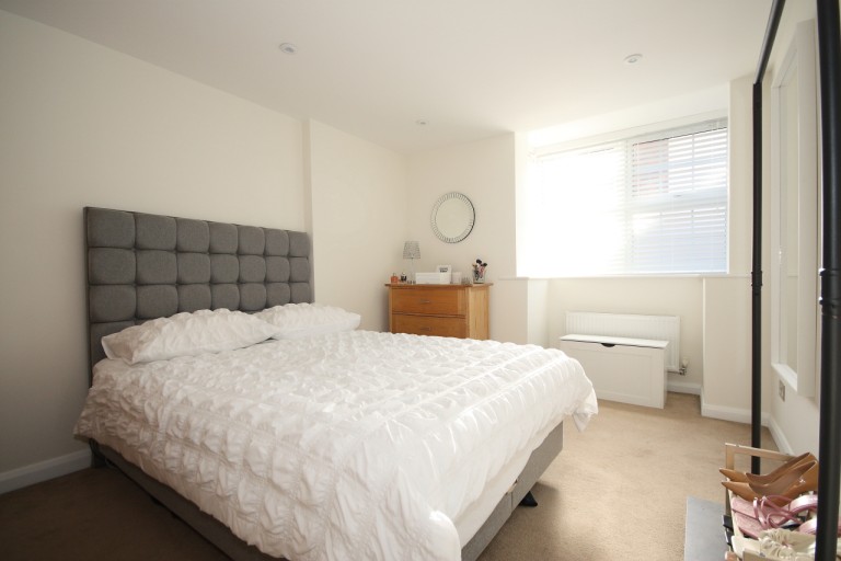 Images for Chobham, Woking