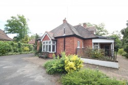 Images for Row Town, Addlestone
