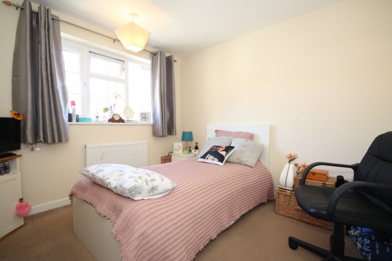 Images for Cavenham Close, Woking