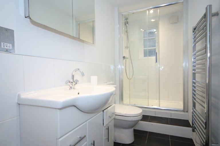 Images for Eastgate House, Guildford