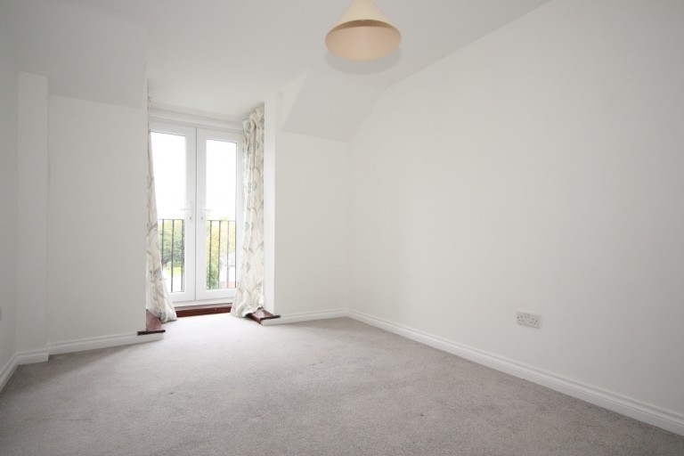Images for Midhope Road, Woking