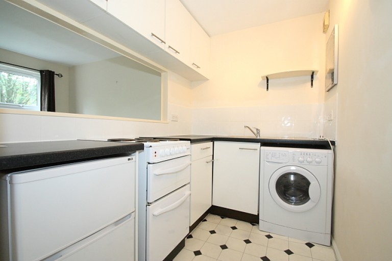 Images for Hedgerley Court, Woking